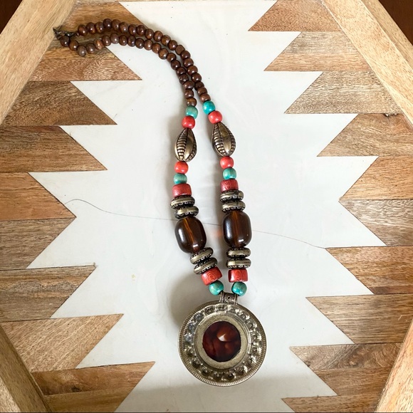 Boho beaded necklace - Picture 3 of 4